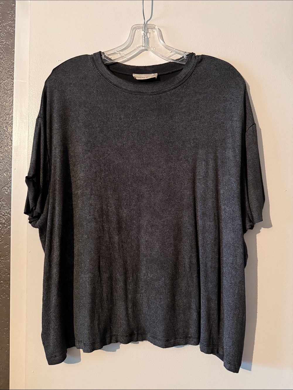Zenana Outfitters Charcoal Black Short Sleeve Ribbed Tee S/M